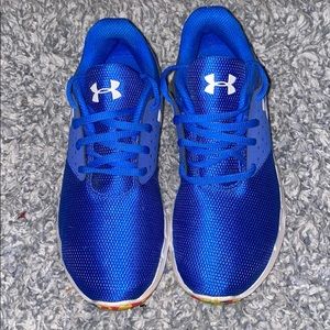 Like New Boy Under Armour Shoes